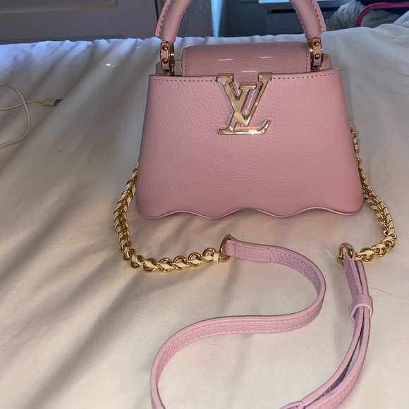 BRAND NEW NEVER WORN mini capucines in wisteria “Pac-Man bag” - Picture 12 of 12